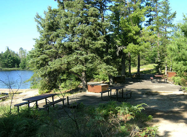 Rainy Lake campsite